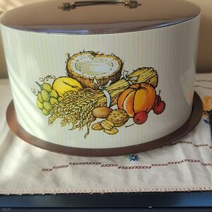 Retro Fruit Design Cake Tin - Brown and White
